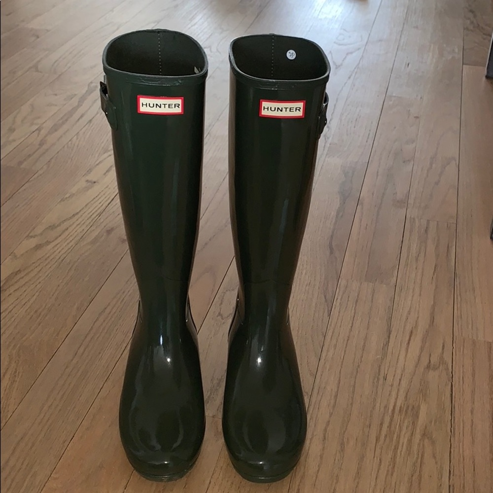 Hunter green rain boots